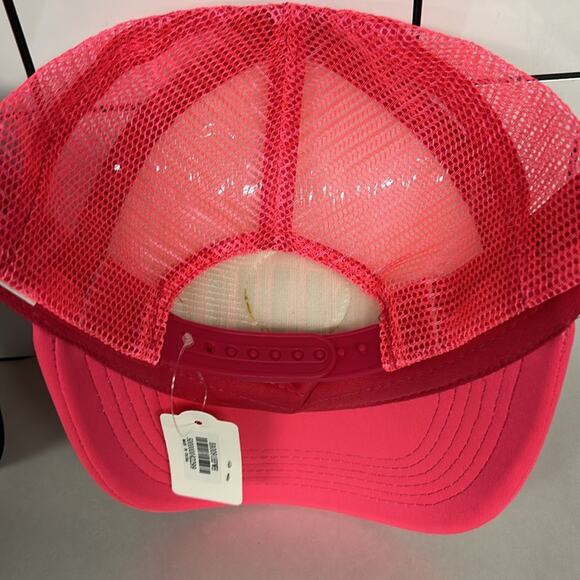 NWT Lot Of 2 Boutique Brand Smiley Face Adjustable Snap Back Baseball Caps OS - Picture 5 of 6